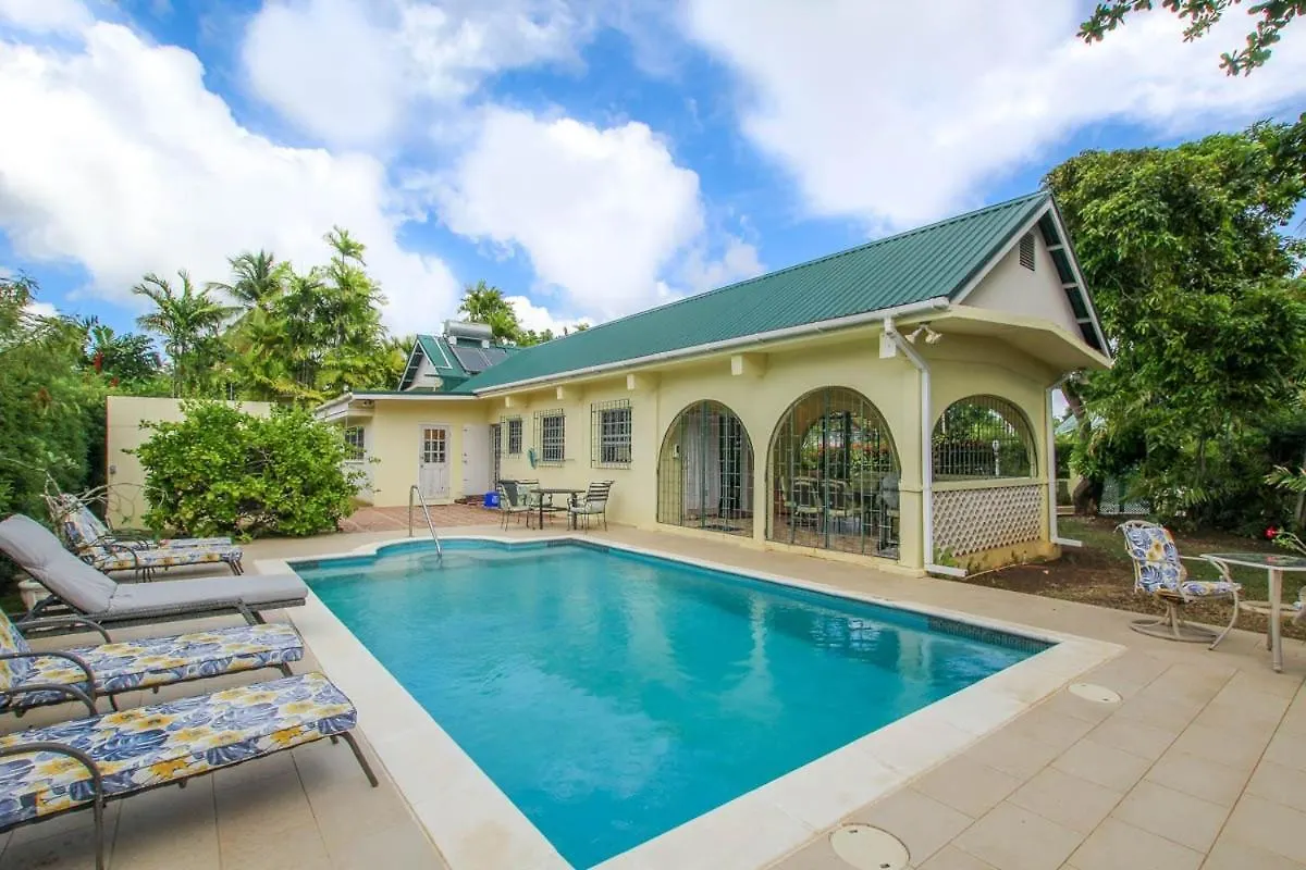 Aqua Bliss Home Saint James Holiday home